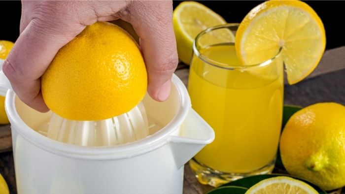  How can you tell if lemon juice is bad?