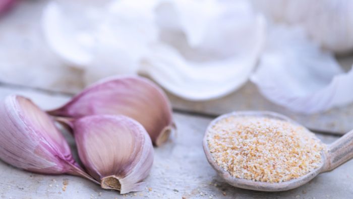  What is garlic salt used for?