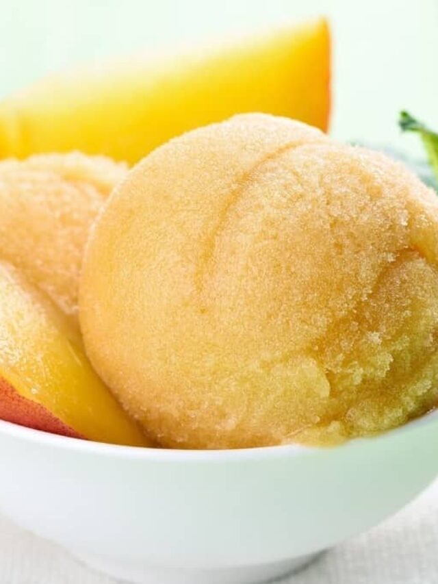 Try A Homemade Peach Ice Cream Recipe Without Eggs